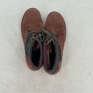 CUSHE Women’s Manuka Lite Desert Lace Up Chukka Wine Surf Comfort size: 9